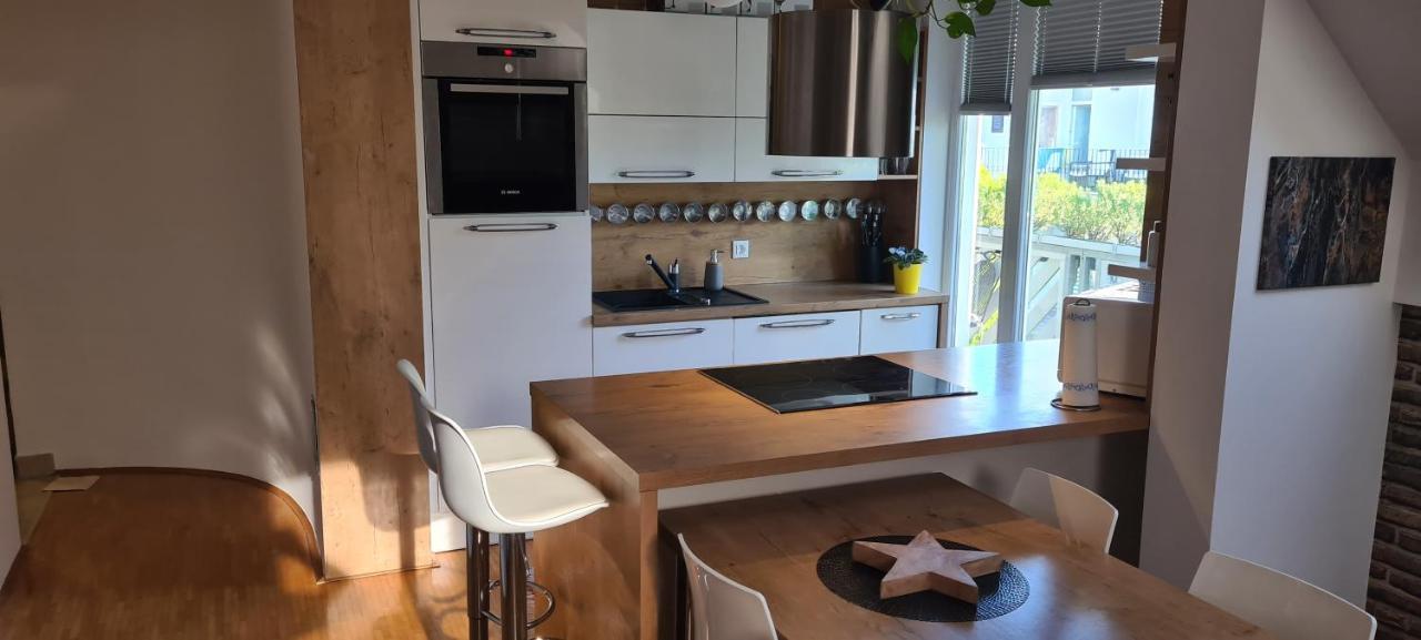 Rozmarin Bled Lägenhet Exteriör bild